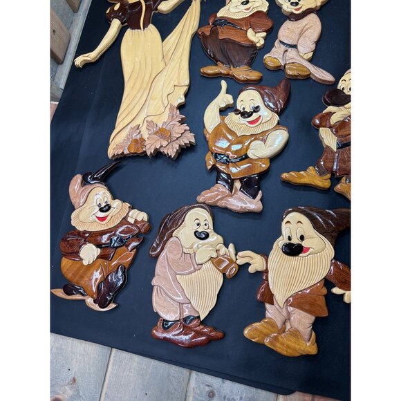 RARE Vintage Disney Snow White & Seven Dwarfs Wooden Nursery Wall Hanging Set - Picture 3 of 10